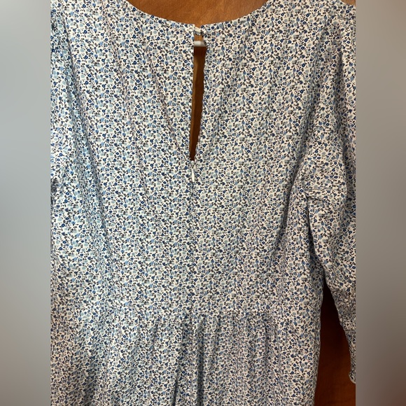 Lulus midi blue floral dress. Size L - Picture 6 of 7